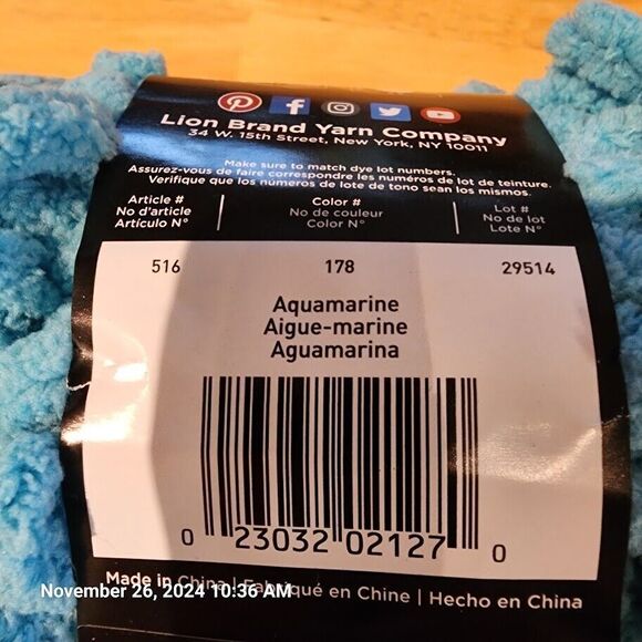 Lion Brand Off the Hook 6 Skeins Yarn Aquamarine Color 178 Lot 29514 No Tools - Picture 7 of 9